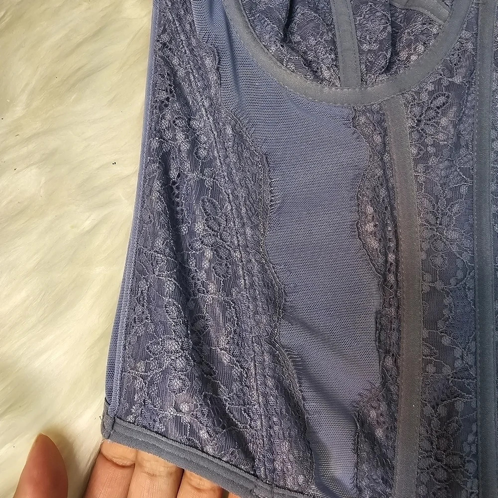 3 X 25 Modern Love Corset Top BDG Urban Outfitters size Midium - Picture 11 of 15